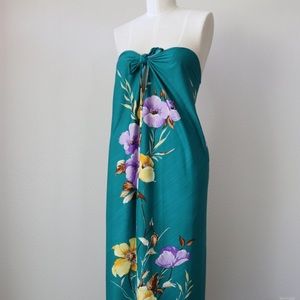 Vintage Hawaiian dress